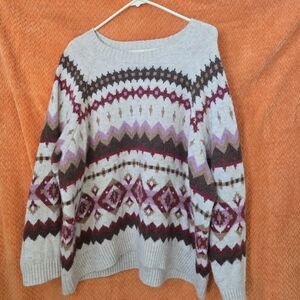 Old Navy Cream Crewneck Sweater